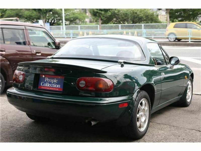 EUNOS ROADSTER