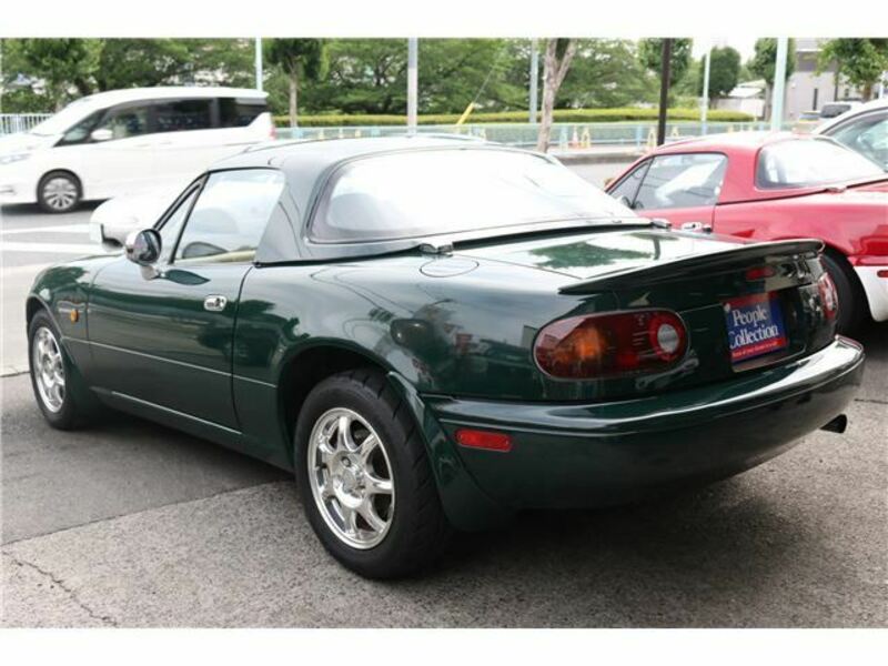 EUNOS ROADSTER