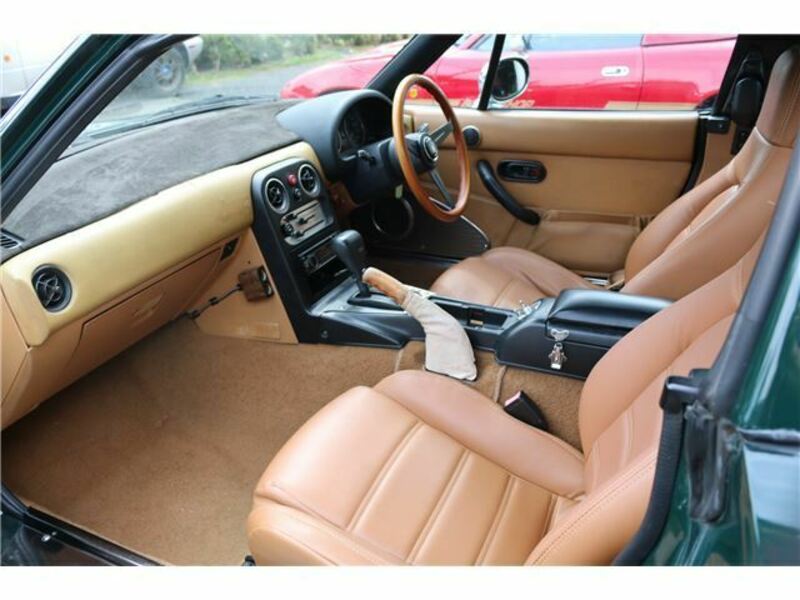 EUNOS ROADSTER