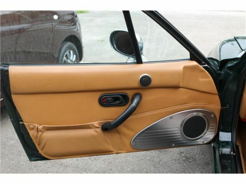 EUNOS ROADSTER