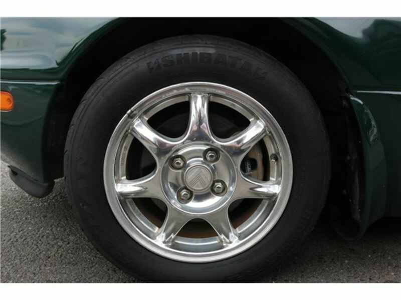 EUNOS ROADSTER