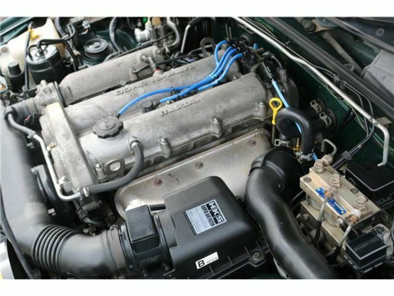EUNOS ROADSTER