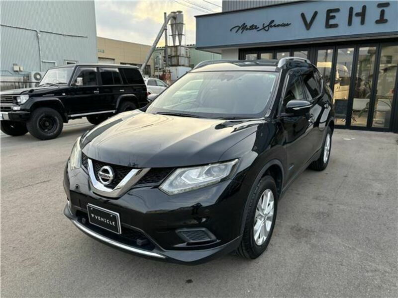 NISSAN X-TRAIL