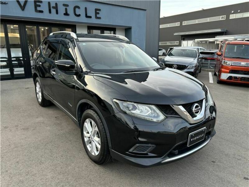 X-TRAIL