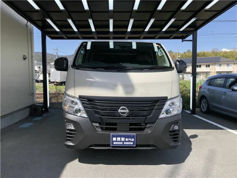 CARAVAN VAN