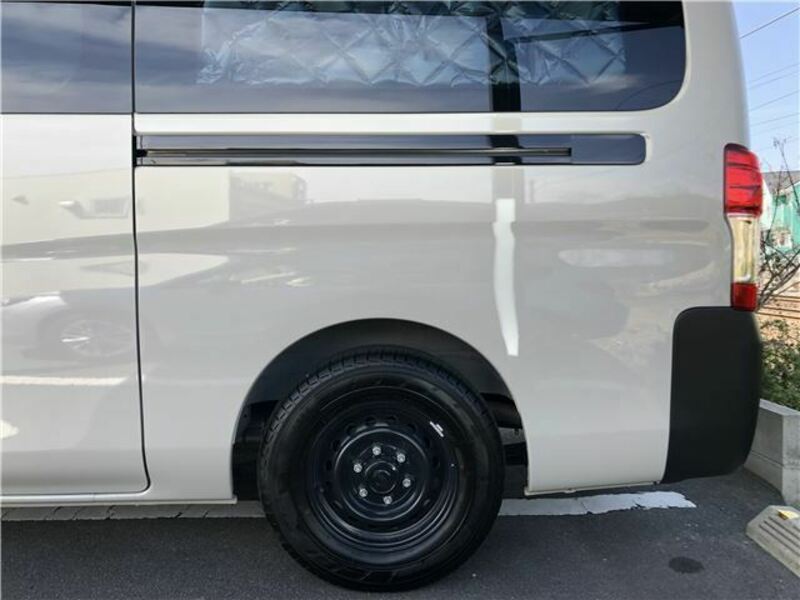 CARAVAN VAN