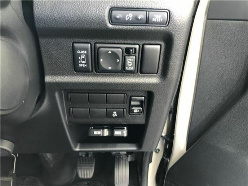CARAVAN VAN