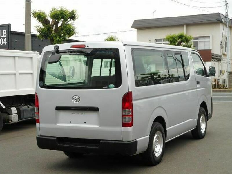 HIACE