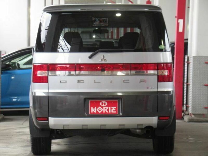 DELICA D5