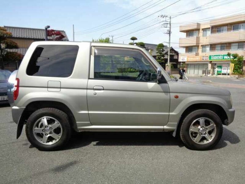 PAJERO MINI