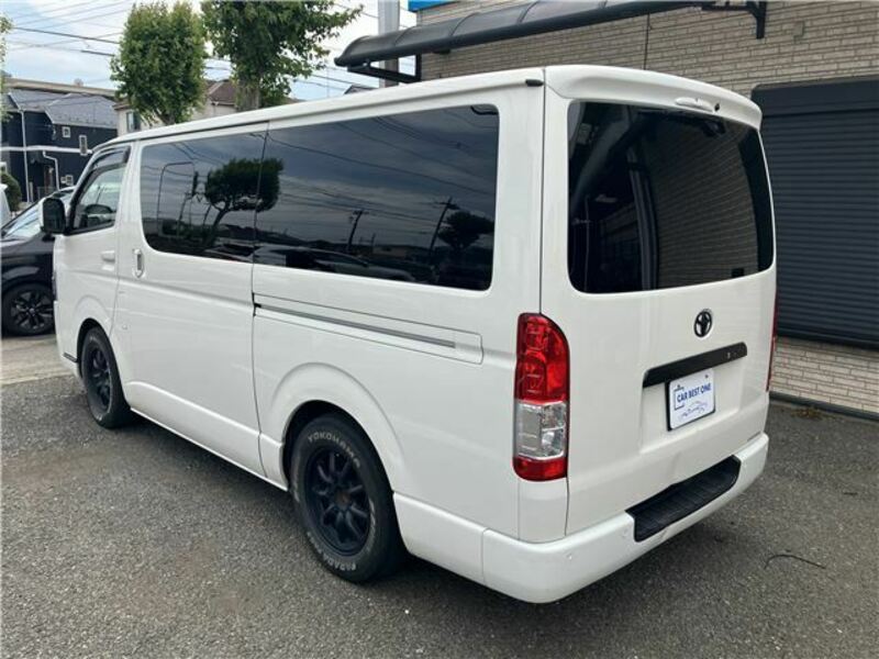 HIACE