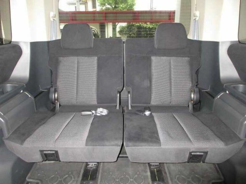 DELICA D5
