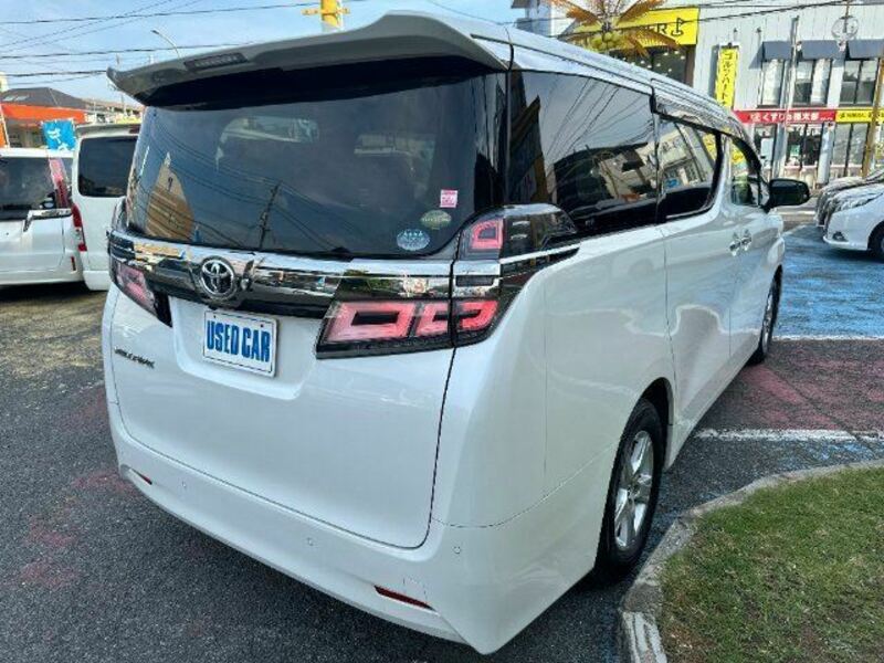 VELLFIRE