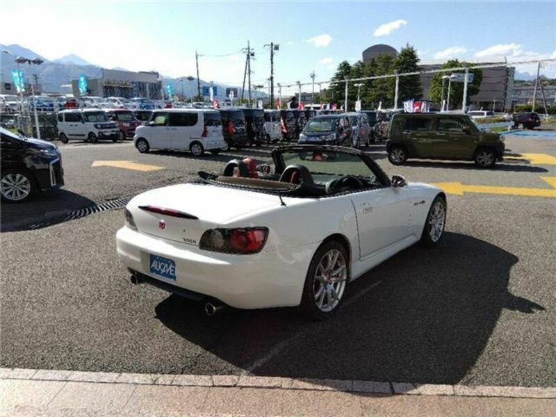 S2000