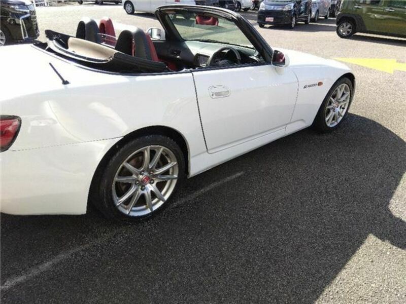 S2000