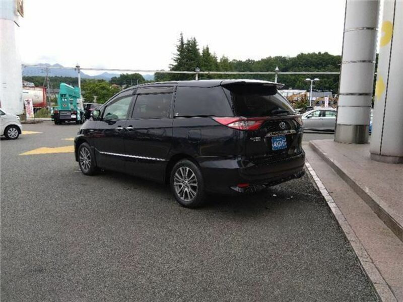 ESTIMA HYBRID