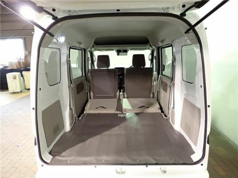 CLIPPER VAN