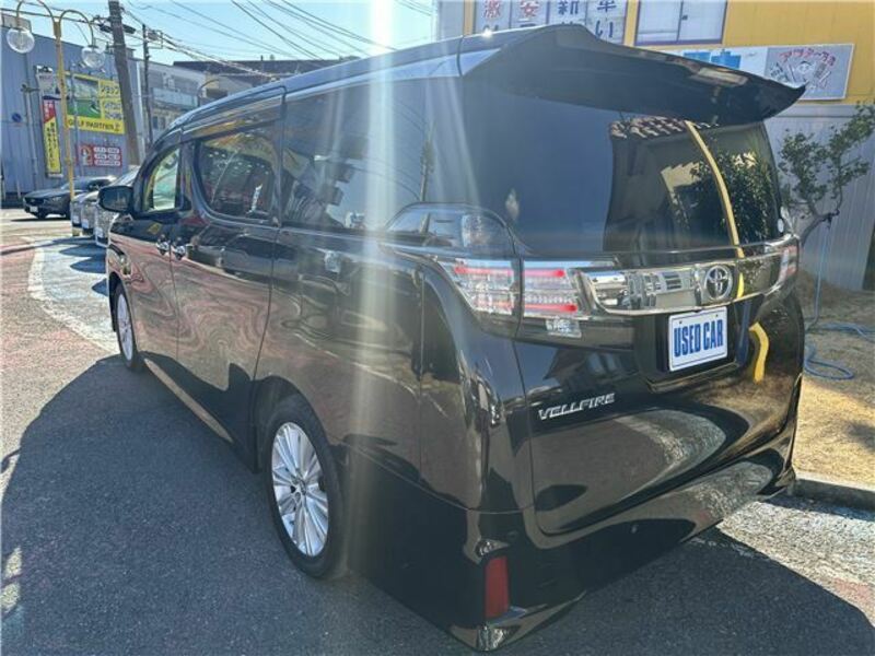 VELLFIRE