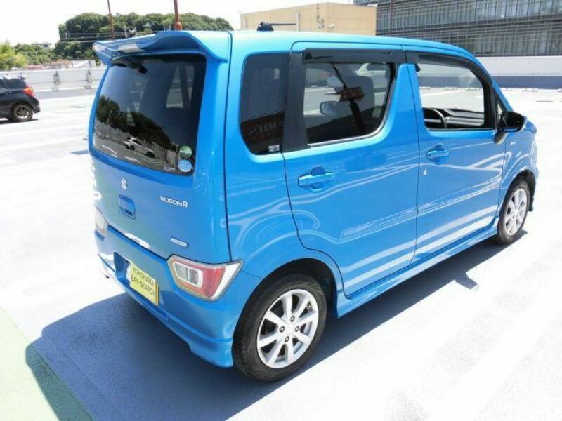 WAGON R