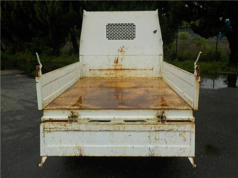 CLIPPER TRUCK