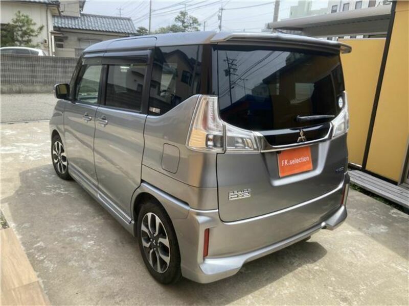DELICA D2