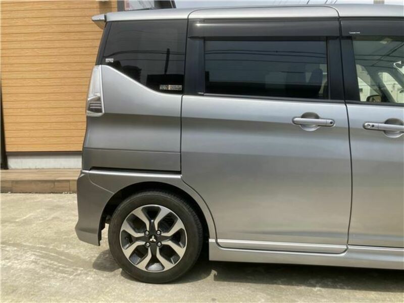 DELICA D2