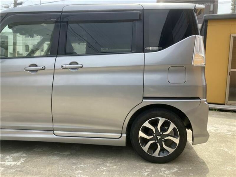 DELICA D2