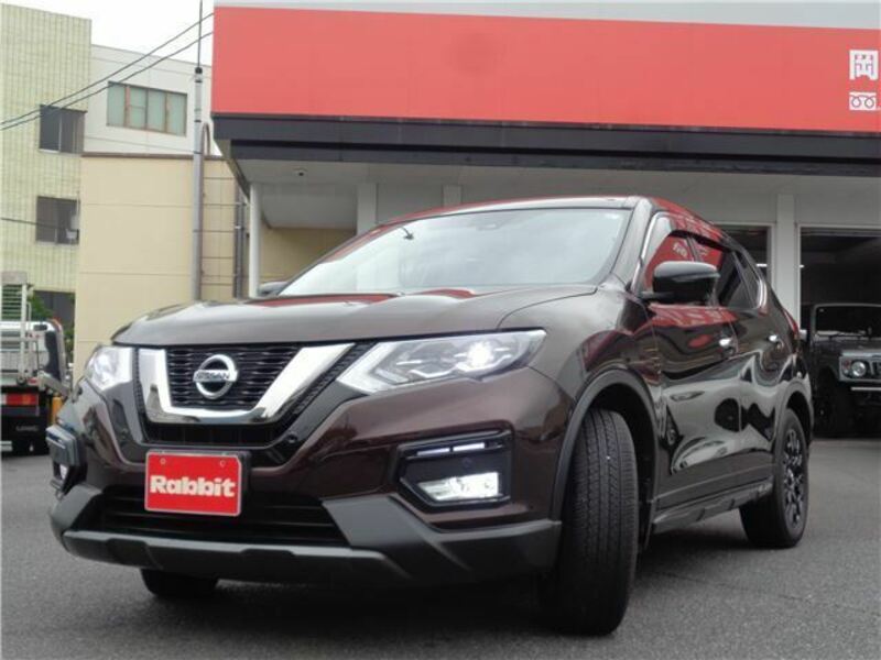 X-TRAIL