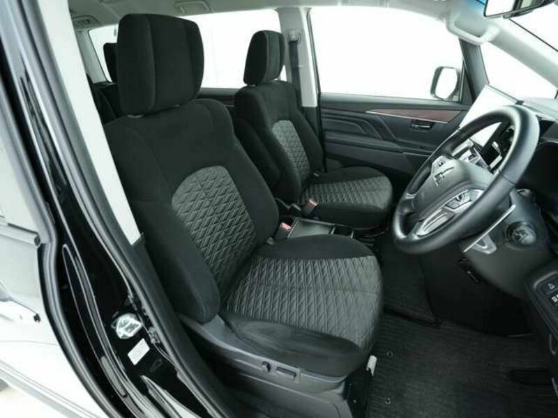 DELICA D5