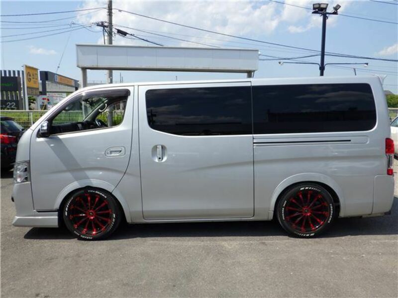 NV350 CARAVAN
