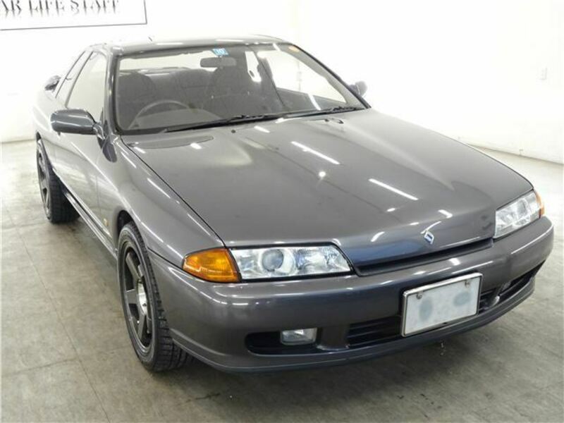 NISSAN SKYLINE
