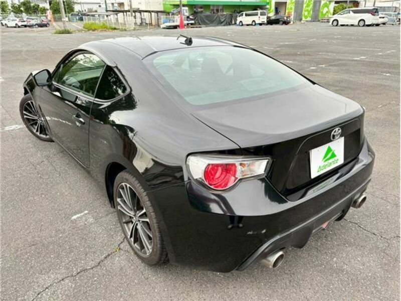86
