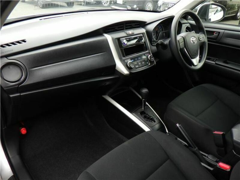 COROLLA FIELDER