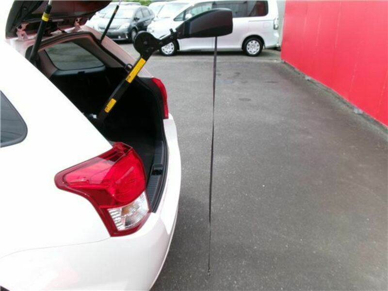COROLLA FIELDER