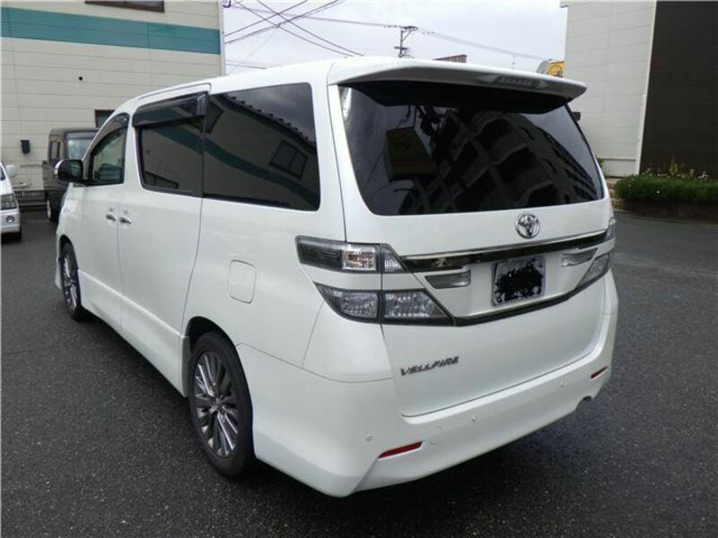 VELLFIRE