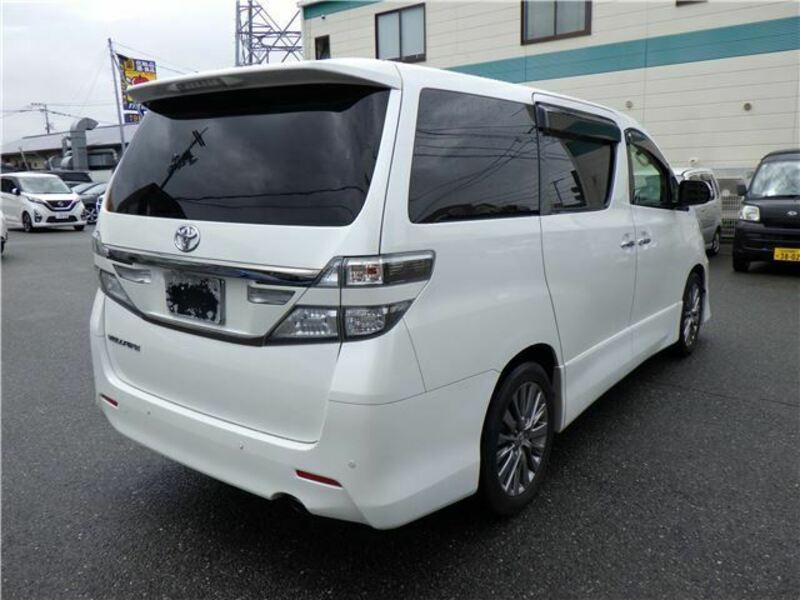 VELLFIRE
