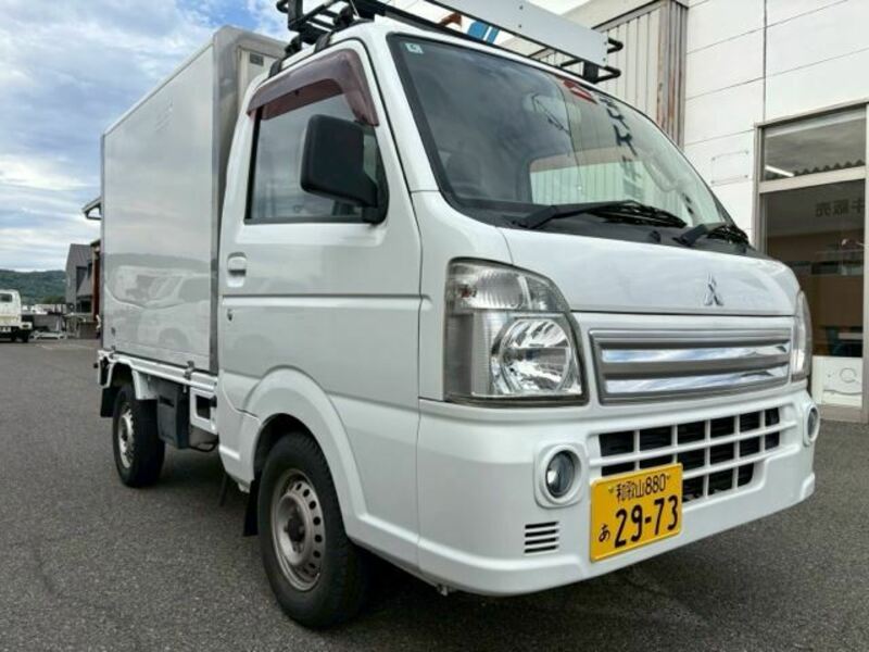 MINICAB TRUCK