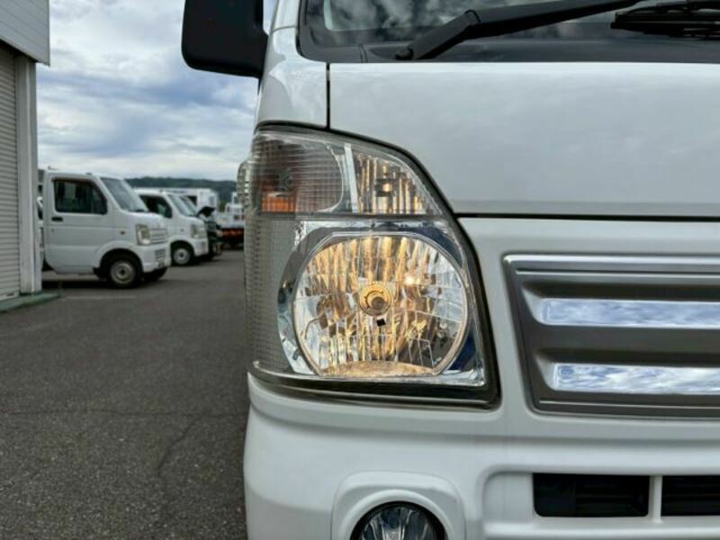 MINICAB TRUCK