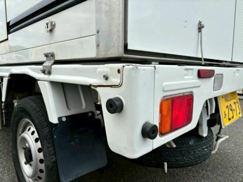 MINICAB TRUCK