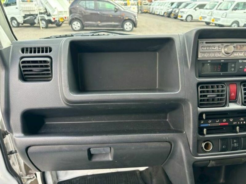 MINICAB TRUCK