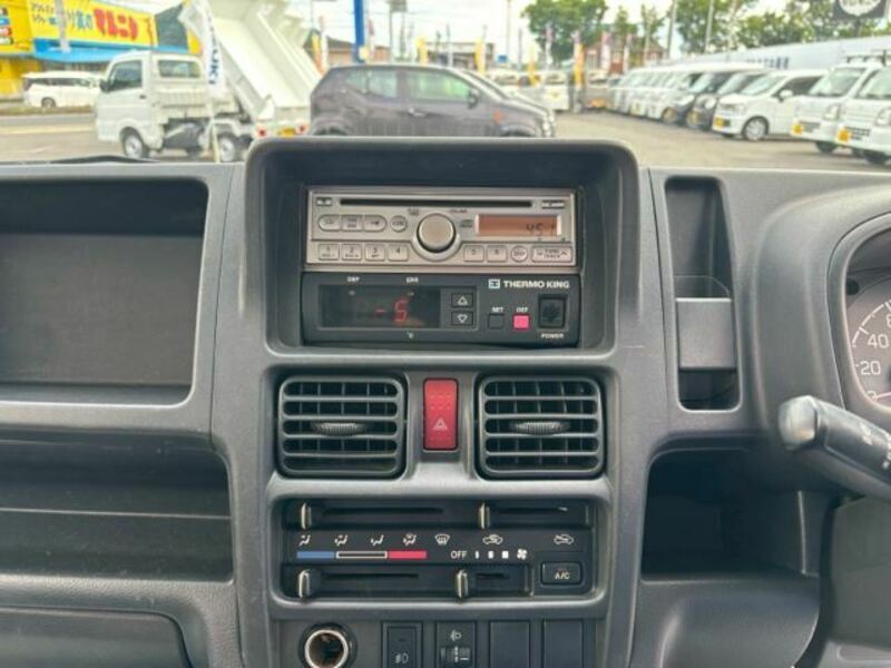 MINICAB TRUCK