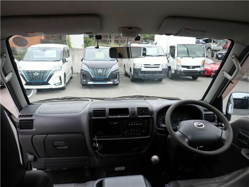 BONGO VAN