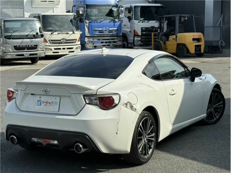 86