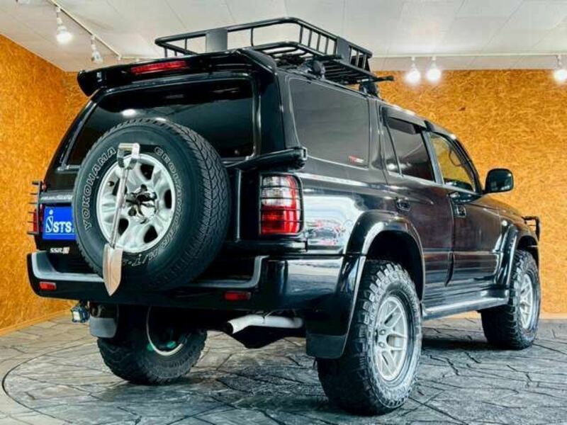 HILUX SURF