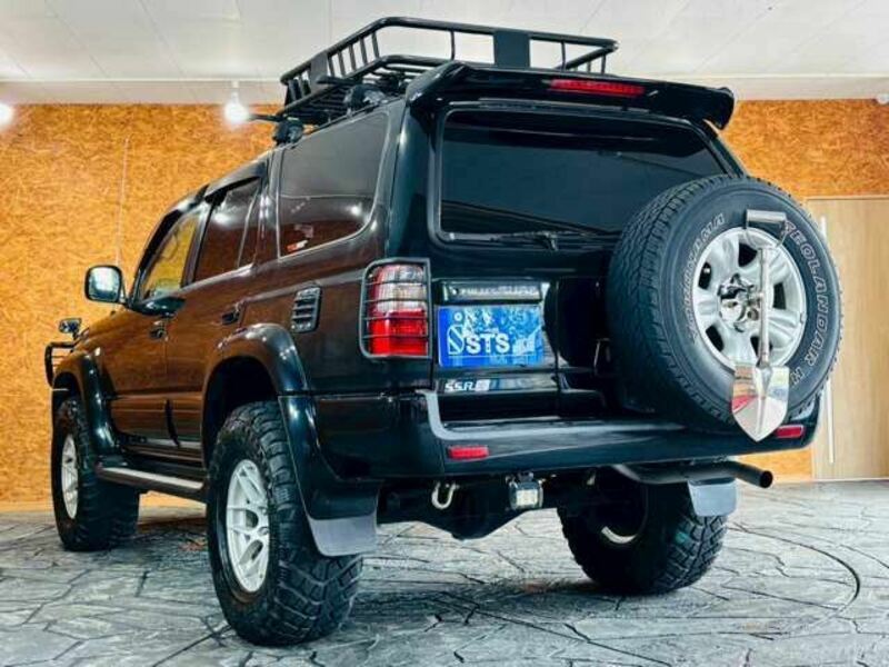 HILUX SURF