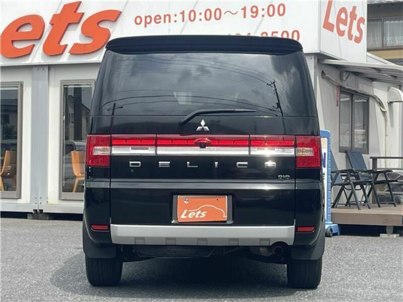 DELICA D5