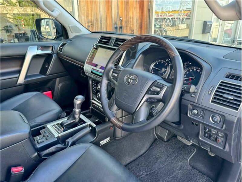 LAND CRUISER PRADO