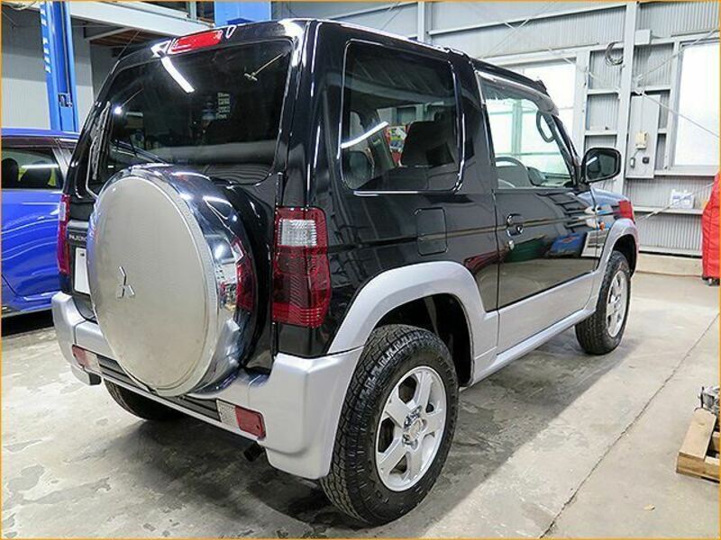PAJERO MINI
