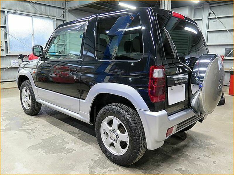 PAJERO MINI
