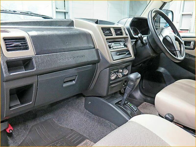 PAJERO MINI